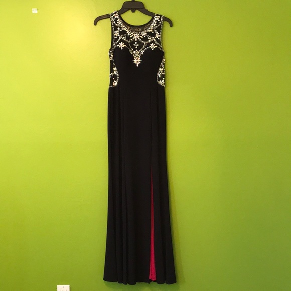 Betsy & Adam Dresses & Skirts - Formal Dress